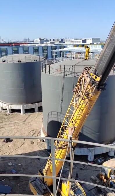 立式罐施工现场
