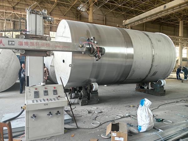 30立方不锈钢拉丝罐